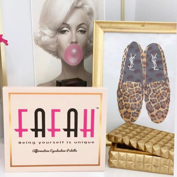 Vegan Affirmation Eyeshadow Palette 🖌️ (Cruelty Free) - Picture 7 of 8